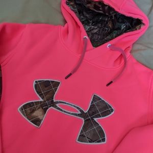 Under Armour Sweatshirt